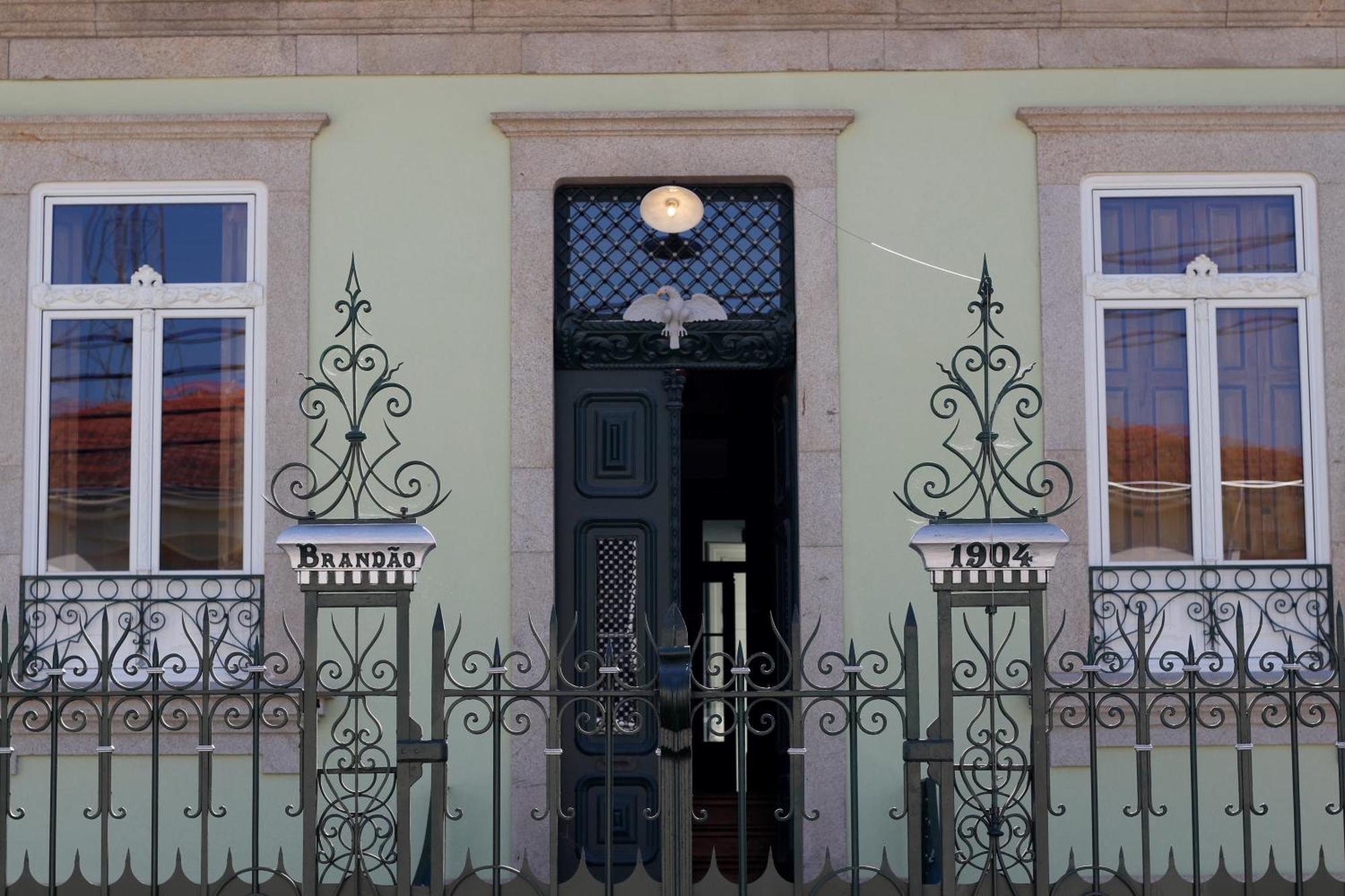 Casa Brandao Hotel Vale de Cambra Luaran gambar